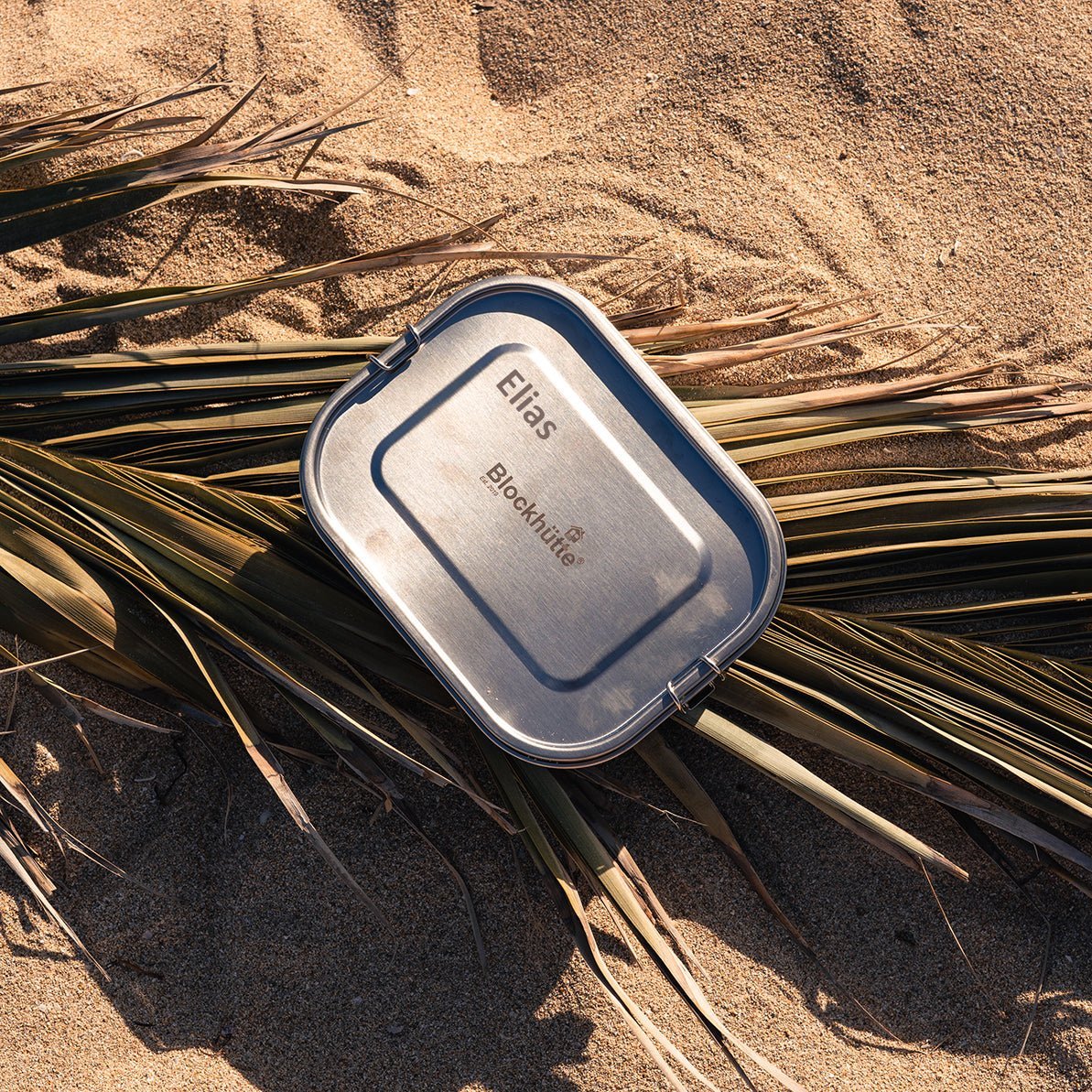 Personalised Stainless Steel Lunch Box - Custom Engraving Included - 1400ml - Blockhütte UK